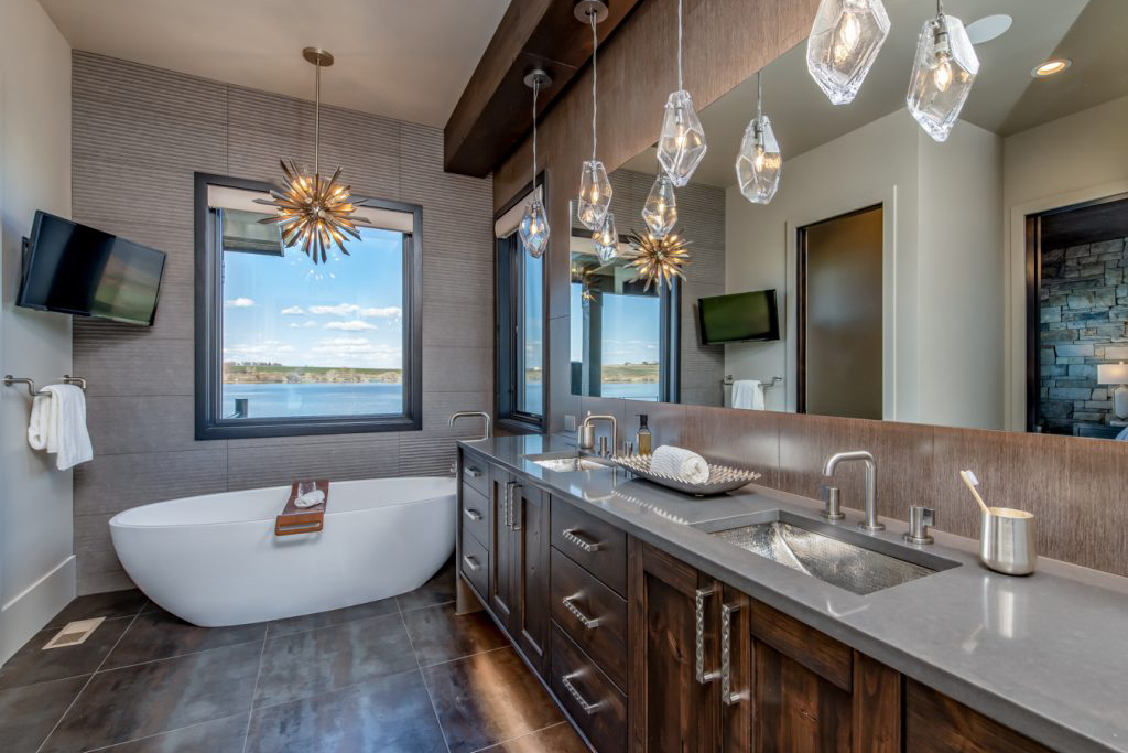Custom Bathroom & Kitchen Remodel